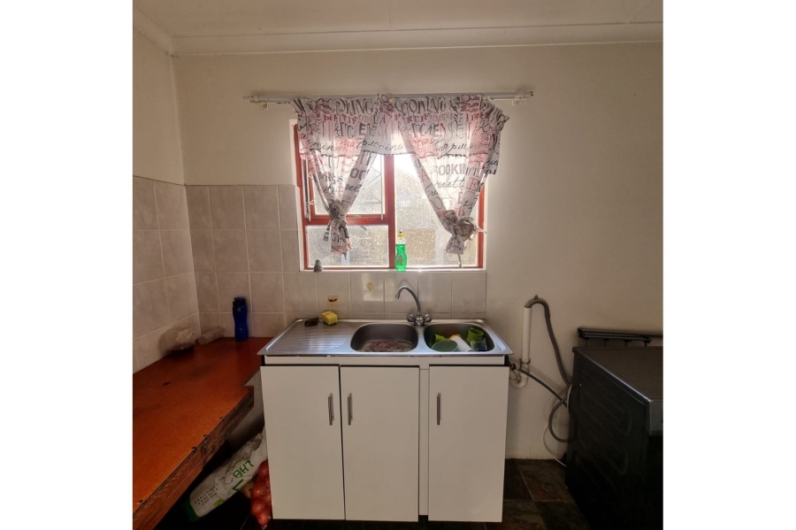 To Let 1 Bedroom Property for Rent in Cambridge Eastern Cape